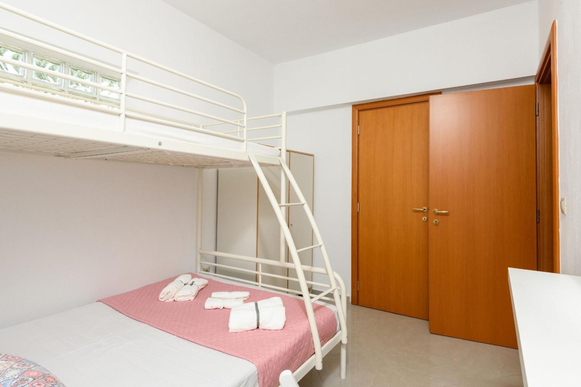 Whitegold Apartments Panagia Panagia  Ruang foto