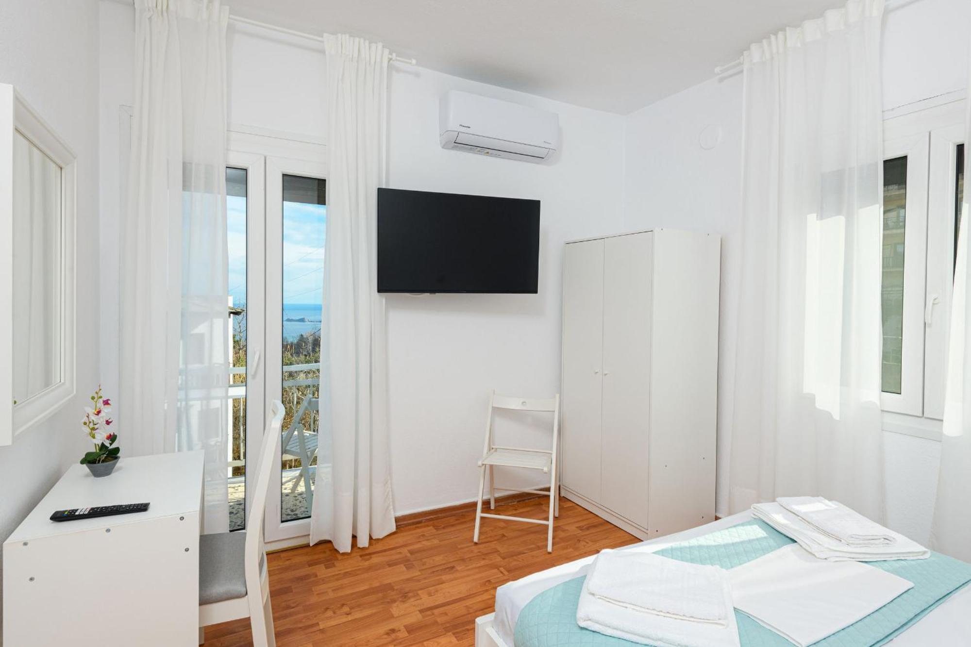 Whitegold Apartments Panagia Panagia  Bagian luar foto