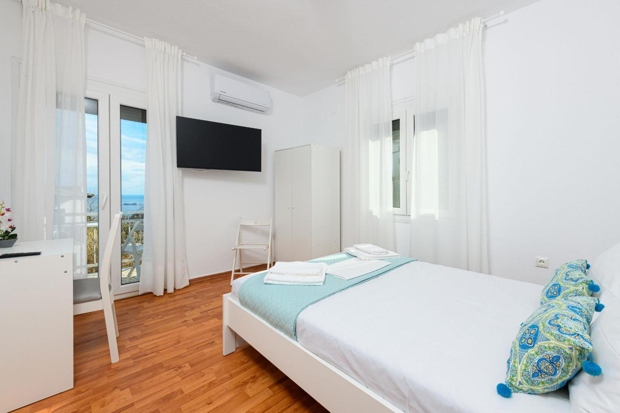 Whitegold Apartments Panagia Panagia  Bagian luar foto