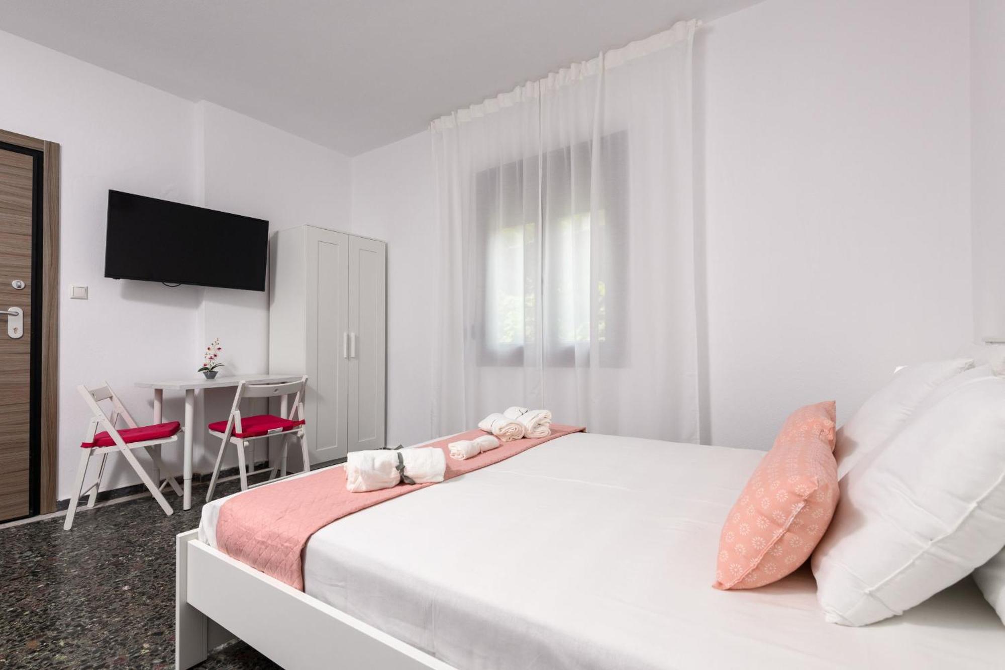 Whitegold Apartments Panagia Panagia  Ruang foto